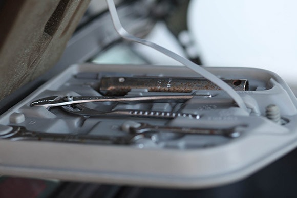 The Shop E30 Image - Photo by Armstrong Ran